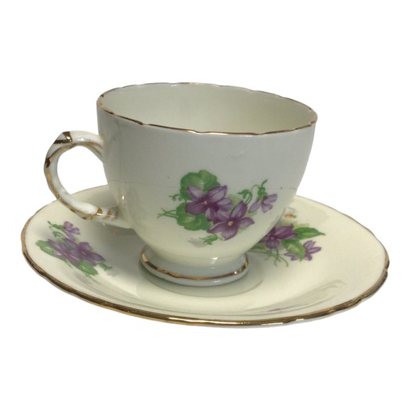 Vintage HM (Lion) SUTHERLAND Bone China Purple Lilac Floral Tea Cup & Saucer - Picture 9 of 14